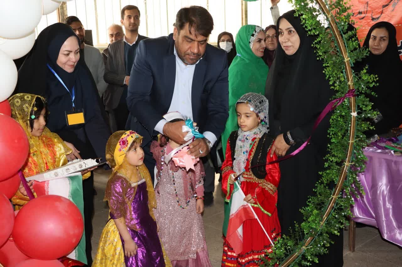 دبستان و پیش دبستانی دخترانه ذهن خلاق 